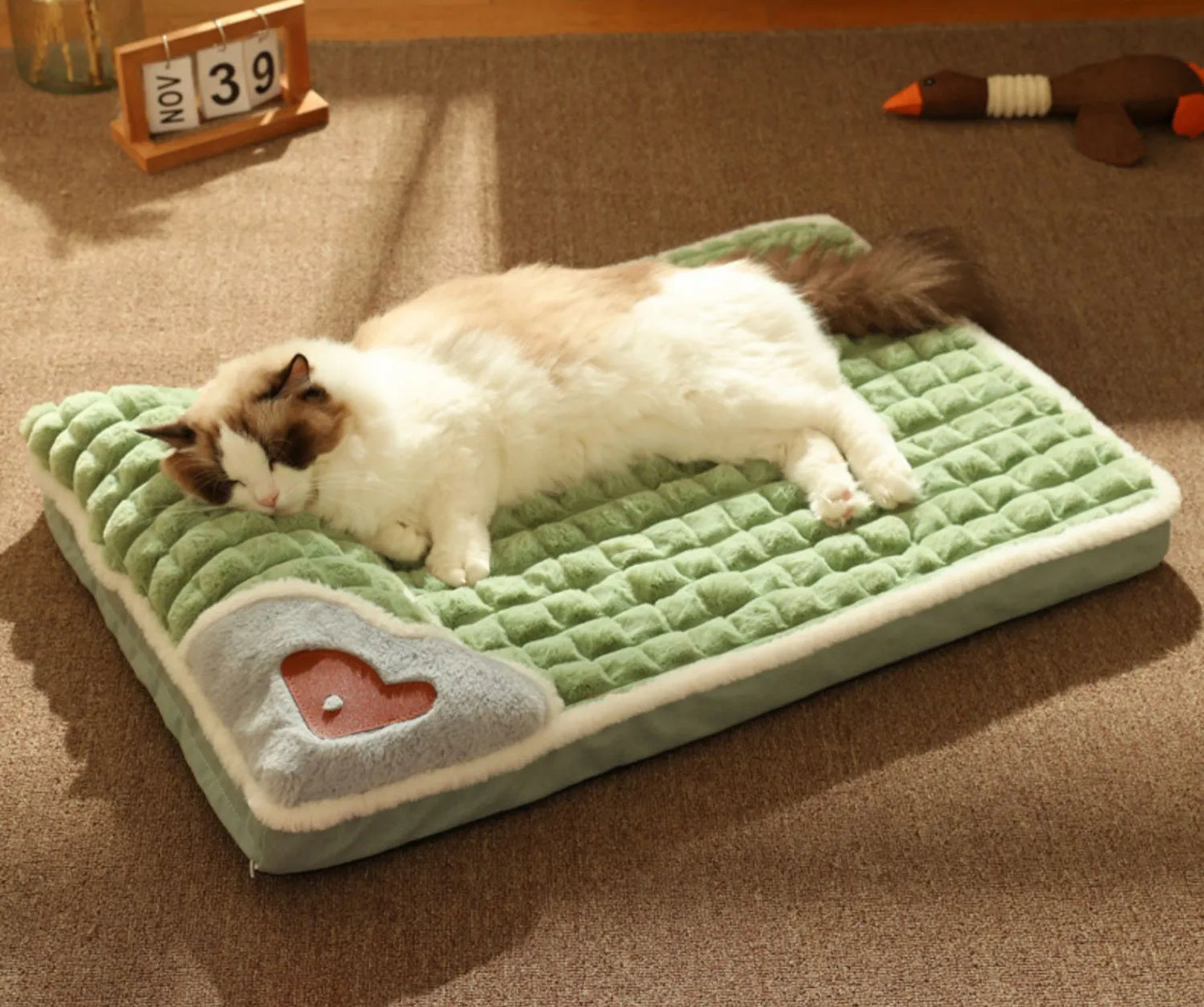 Winter Warm Luxury Dog Beds