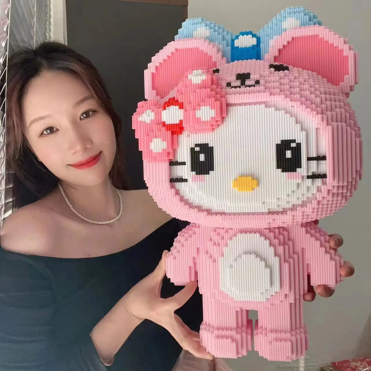 Hello Kitty Building Blocks