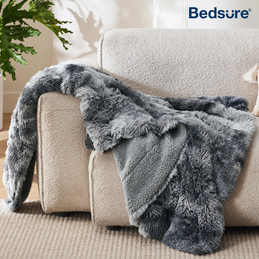 Bedsure Soft Fuzzy Faux Fur Throw Blanket